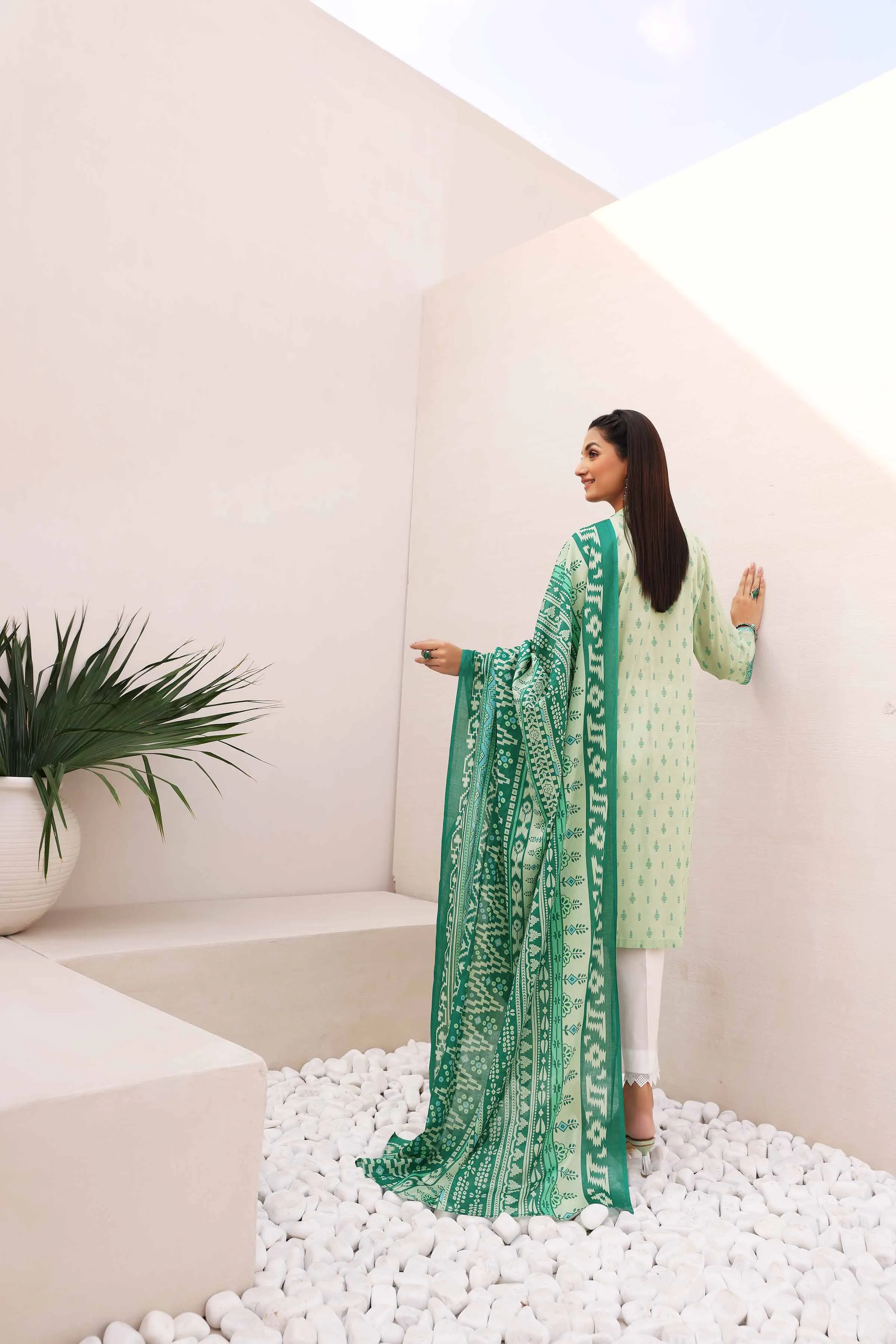 Nishat Linen Spring/Summer – 2 Piece - Printed Lawn Suit - 42301015